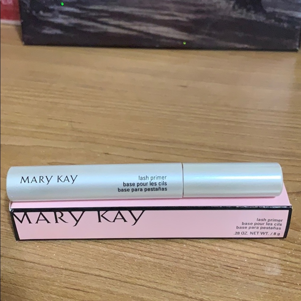 Mary Kay eyelash primer